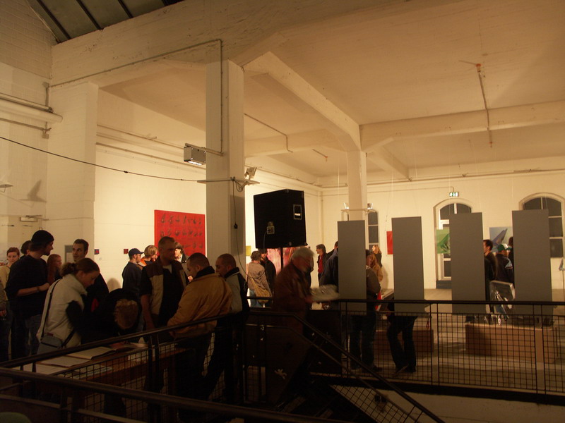 041212_offthewall04_10